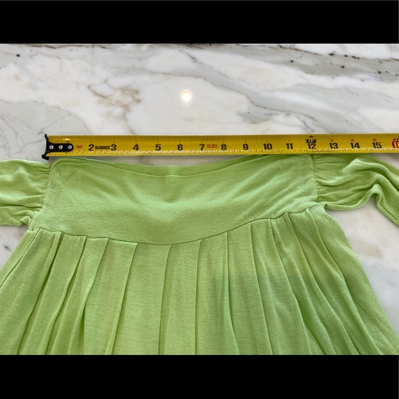 LIGHT GREEN SKIRT SIZE SMALL - Picture 5 of 8